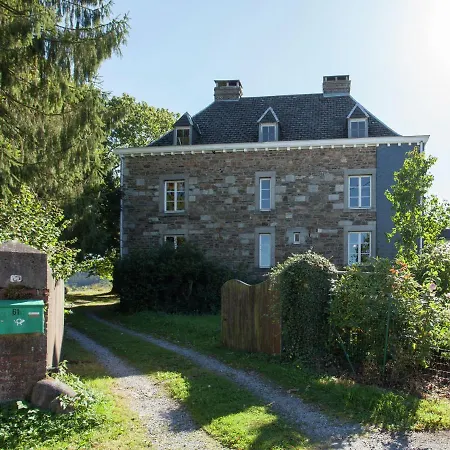 Beautiful Farmhouse With Private Garden Near Forest In