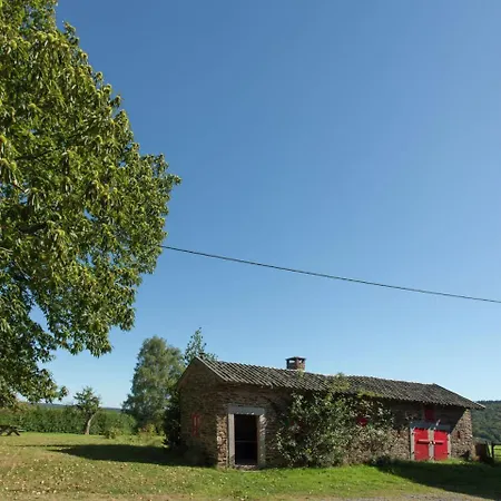 Beautiful Farmhouse With Private Garden Near Forest In Casa vacanze *
